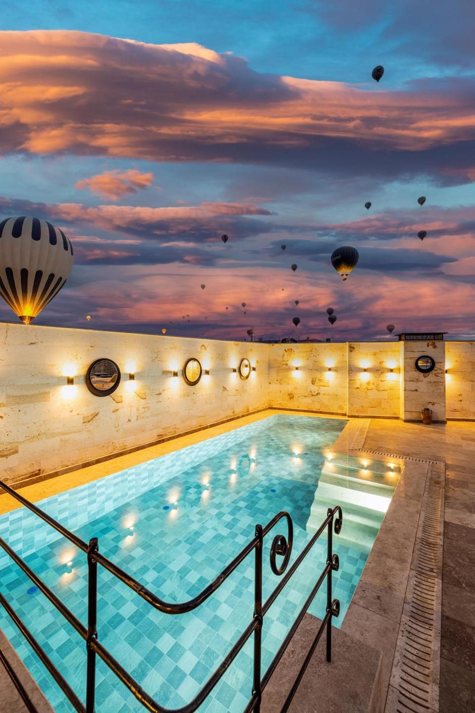 Pool view, Swimming pool