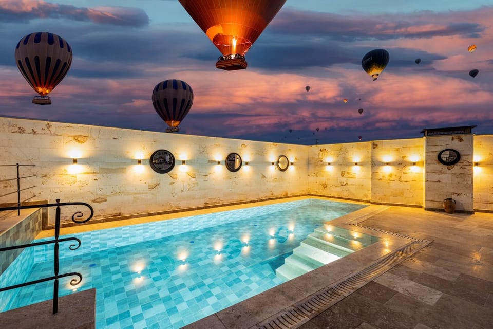 Natural landscape, View (from property/room), Pool view, Swimming pool, sunbed