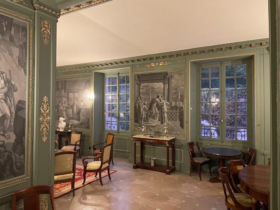 Appartement dans château Apartment in Île-de-France
