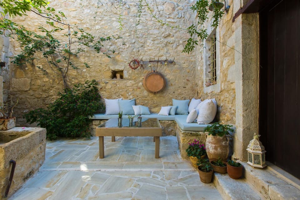Garden, Seating area