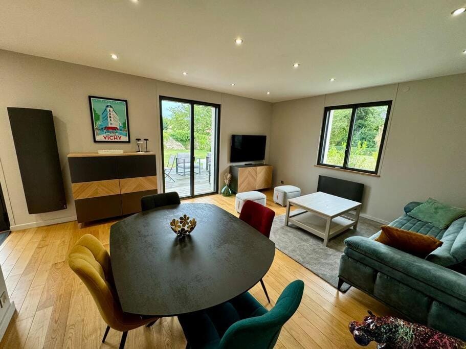 Maison moderne au calme à Gannat House in Auvergne-Rhône-Alpes