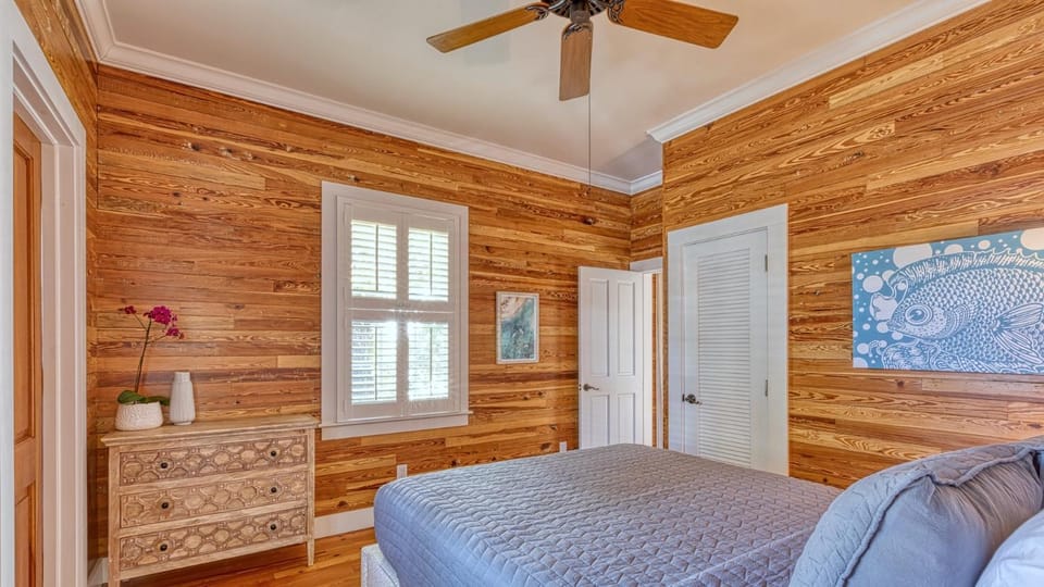 Margarets Magic Compound by Last Key Realty House in Key West
