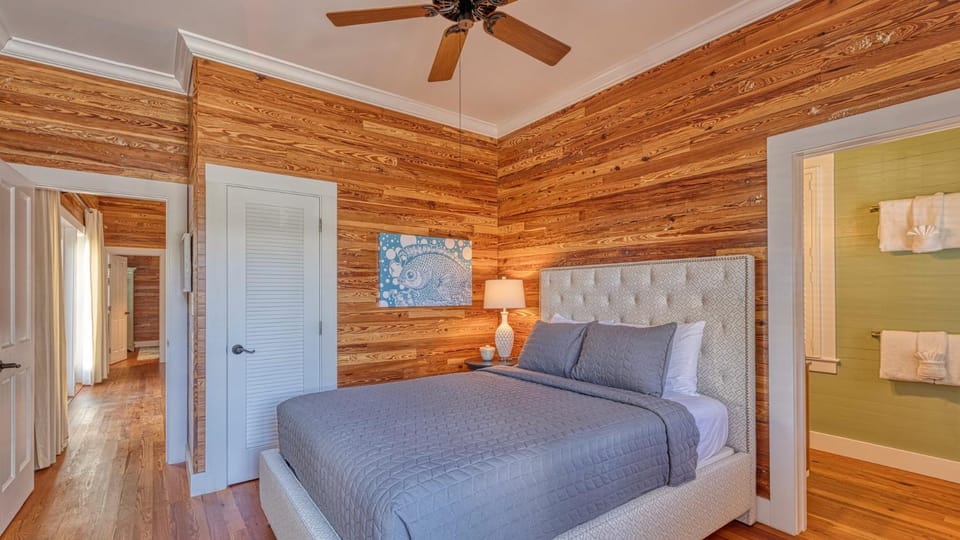Margarets Magic Compound by Last Key Realty House in Key West