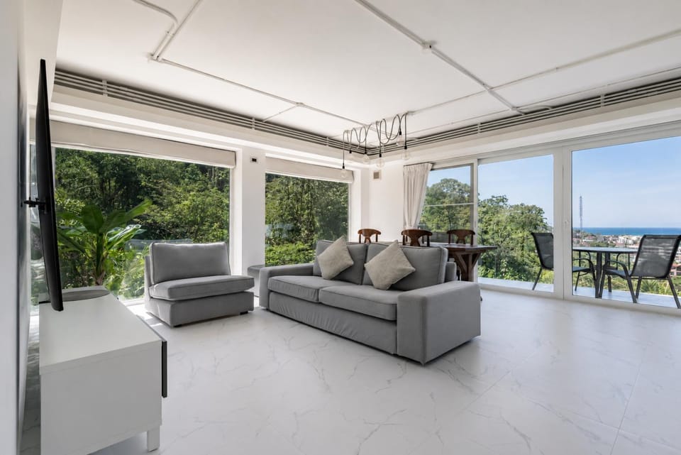 Sea View Apartment with Infinity Pool near Kata Beach Apartment in Phuket
