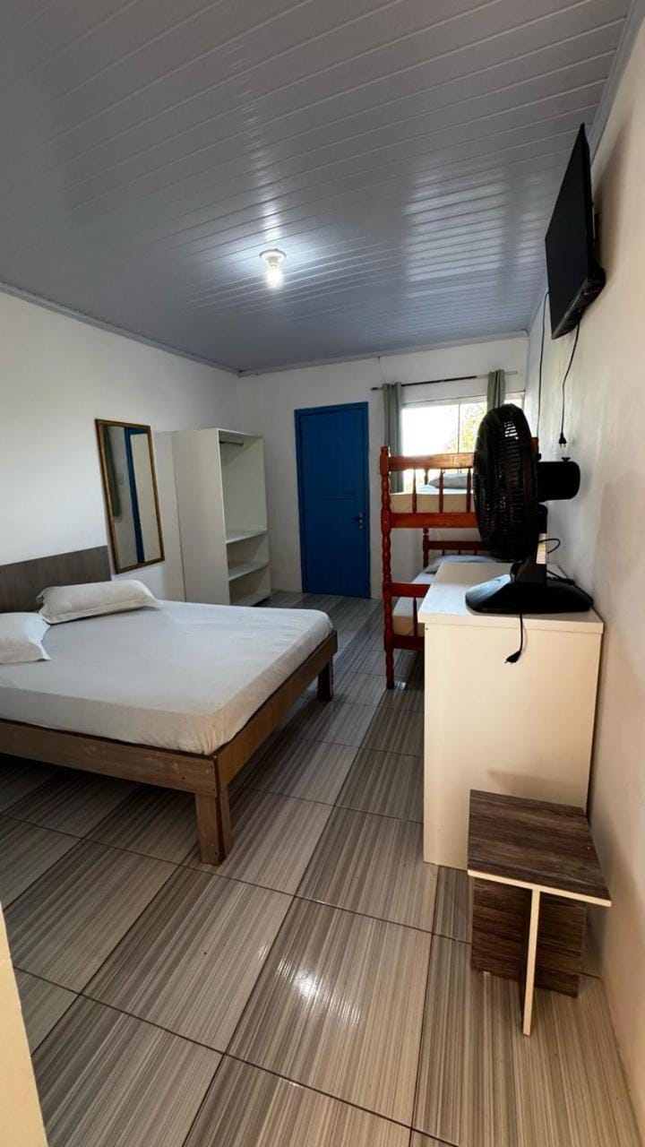 Bed, TV and multimedia, Photo of the whole room, Bedroom, bunk bed
