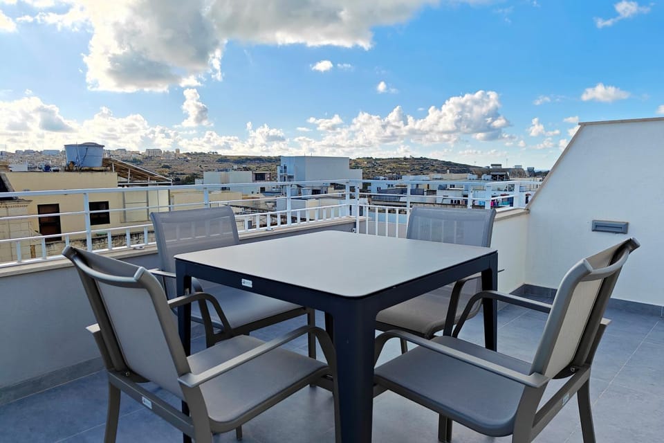 Property building, Patio, Day, Natural landscape, View (from property/room), Balcony/Terrace, Seating area, Dining area