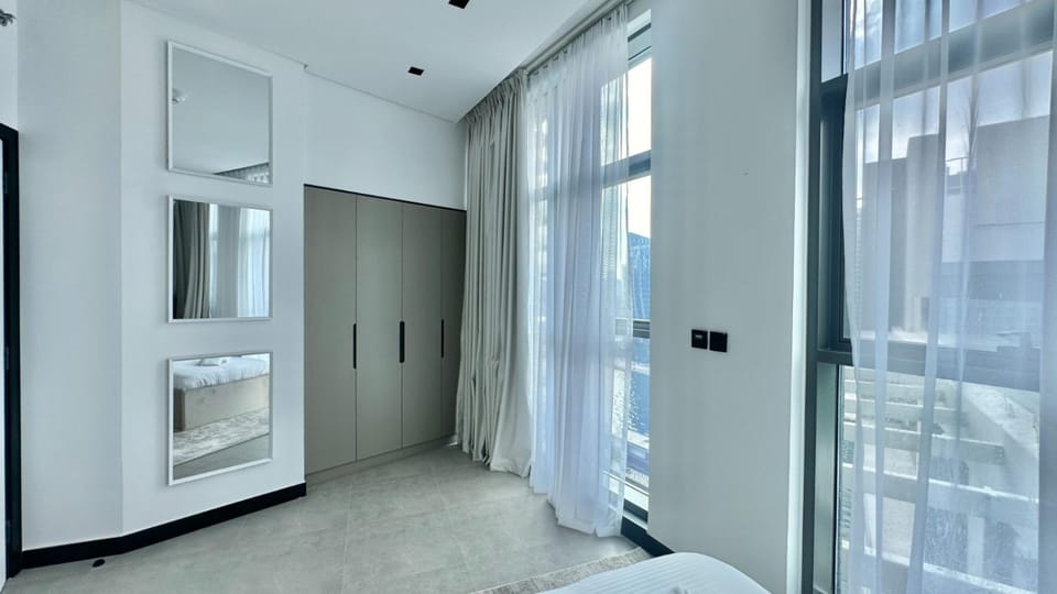 Bedroom, wardrobe