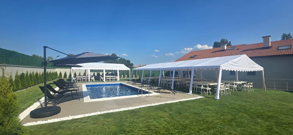 Garden, Pool view, Swimming pool, sunbed