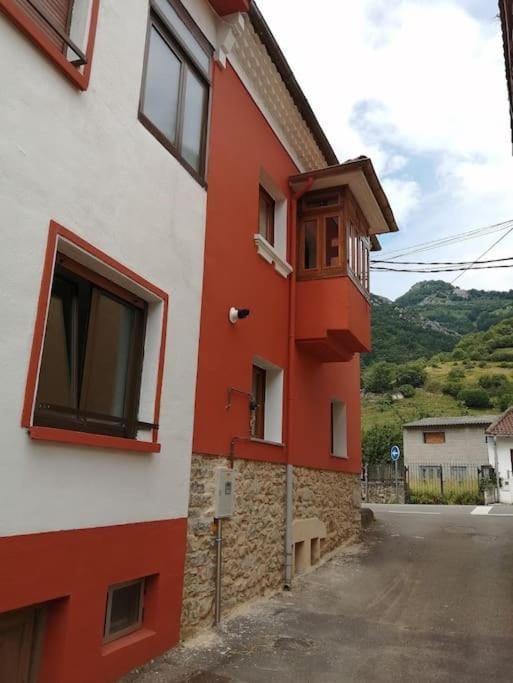 Ca'l Cura House in Asturias