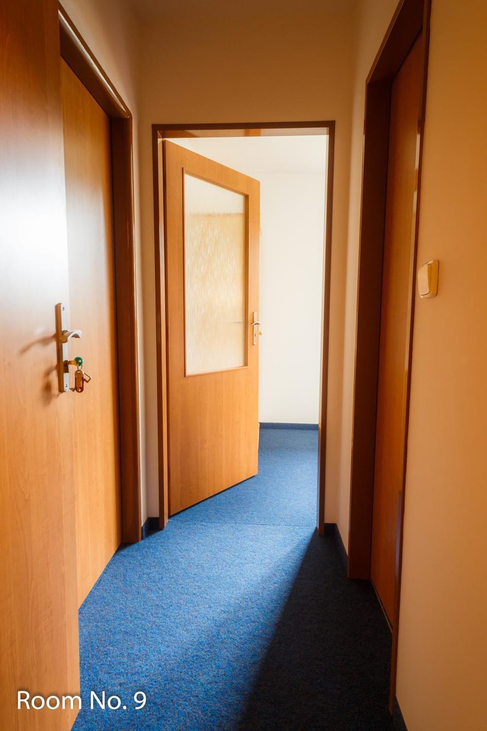 Area and facilities, bunk bed