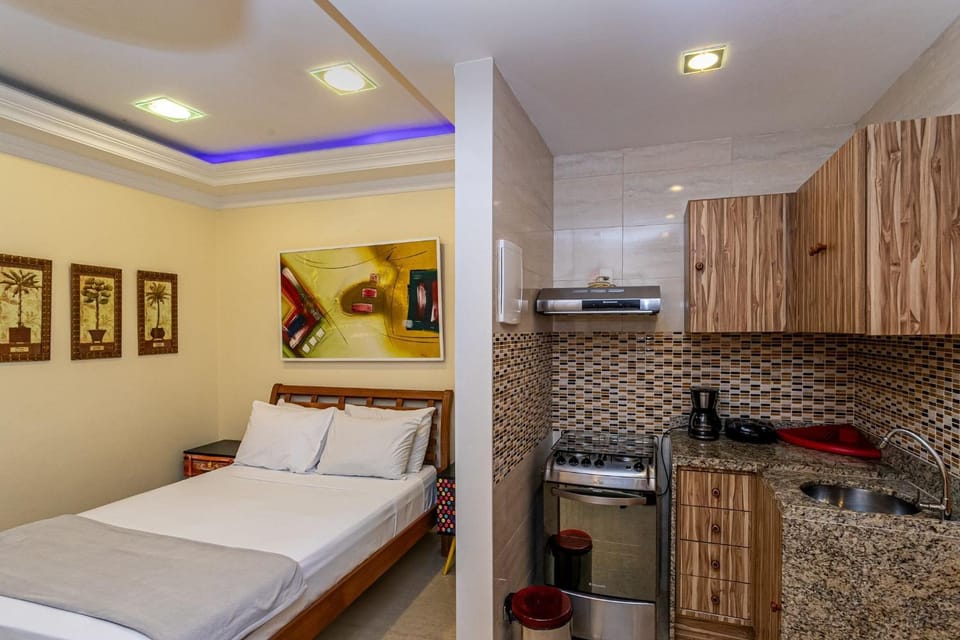 Bed, Kitchen or kitchenette, Photo of the whole room, Bedroom