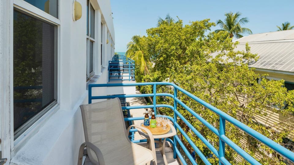 Old Town Oasis by Last Key Realty Apartment in Key West