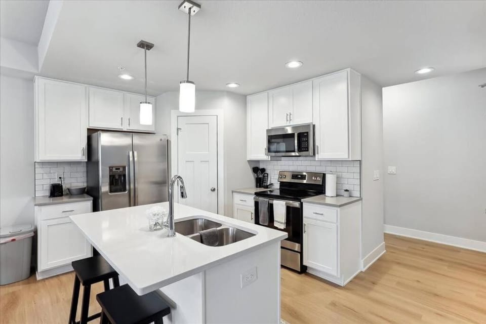 Shortstop and Stay House in Des Moines