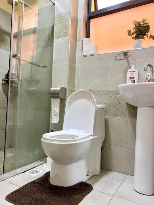 Toilet, Bathroom