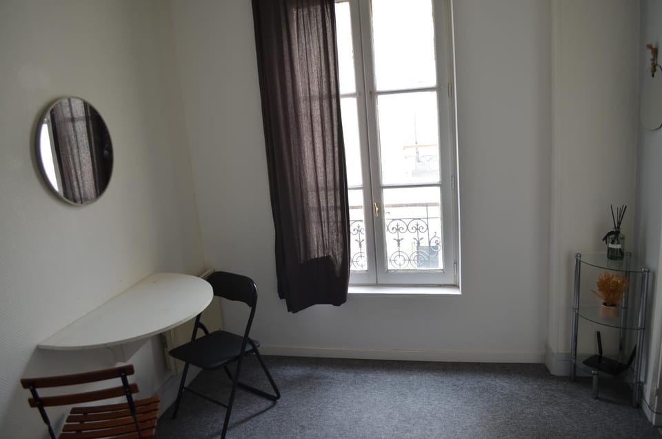 Studio Paris 18 Apartment in Paris