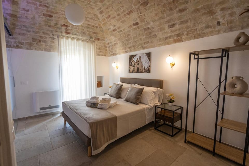 Bed, Photo of the whole room, Bedroom, towels, wardrobe