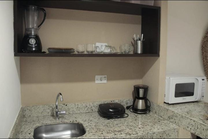 Kitchen or kitchenette, minibar, toaster