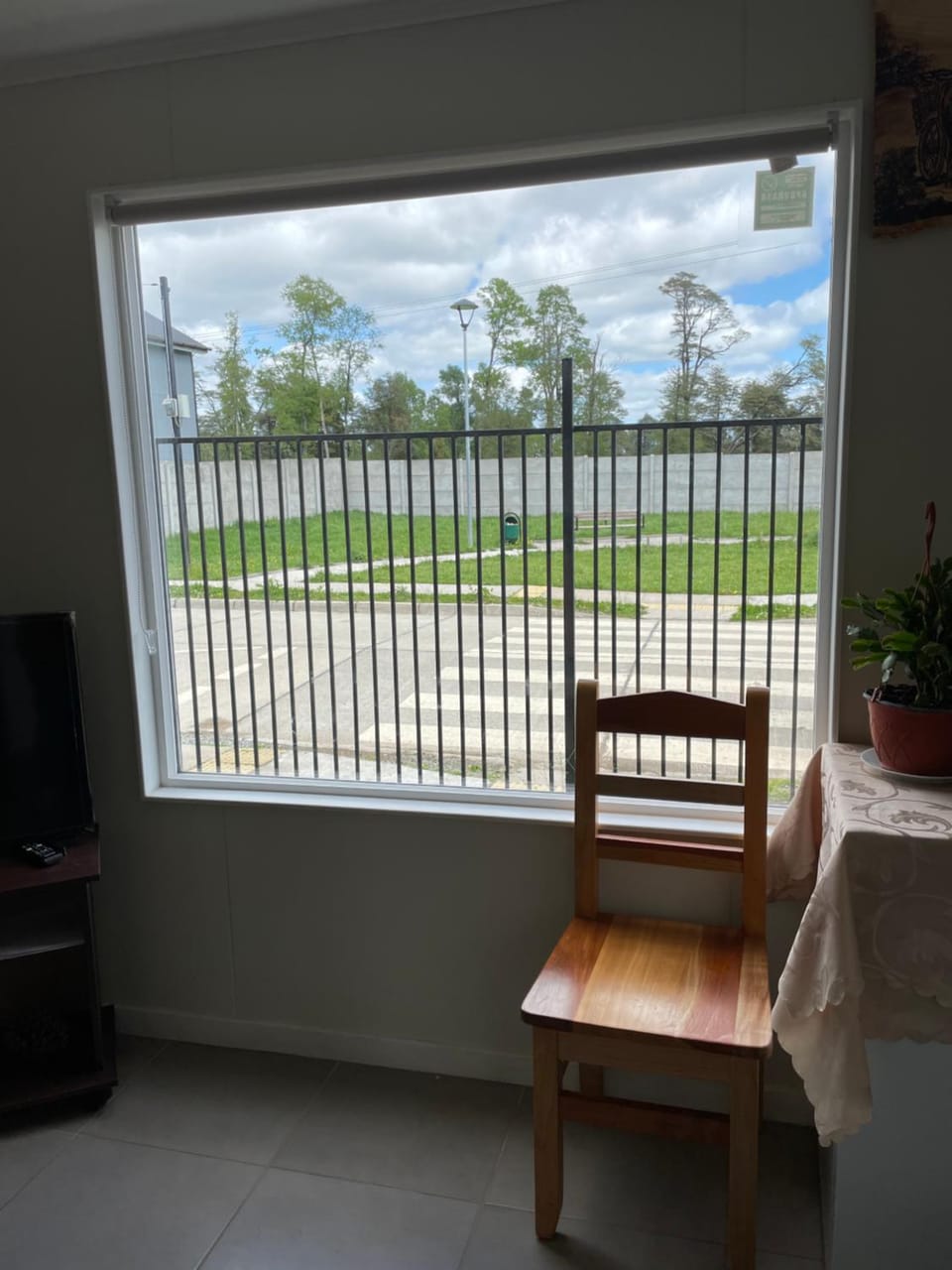 Communal lounge/ TV room, Bird's eye view, Children play ground, Living room, Lounge or bar, Garden view, Quiet street view