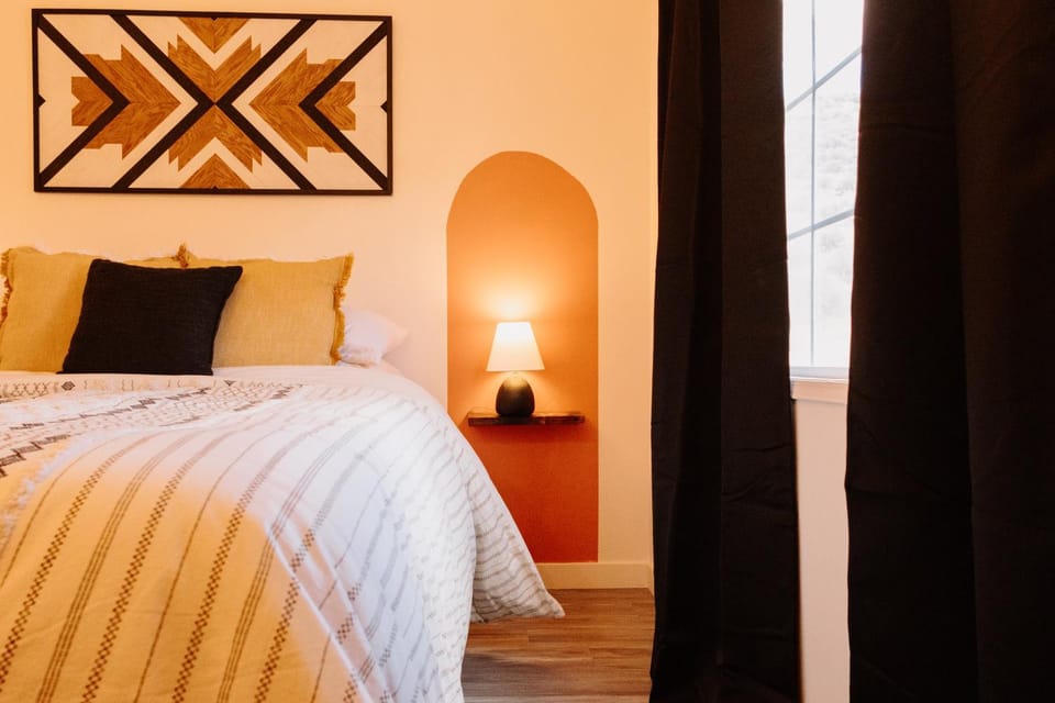 Bed, Bedroom