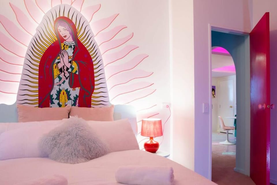 Bed, Decorative detail, Bedroom