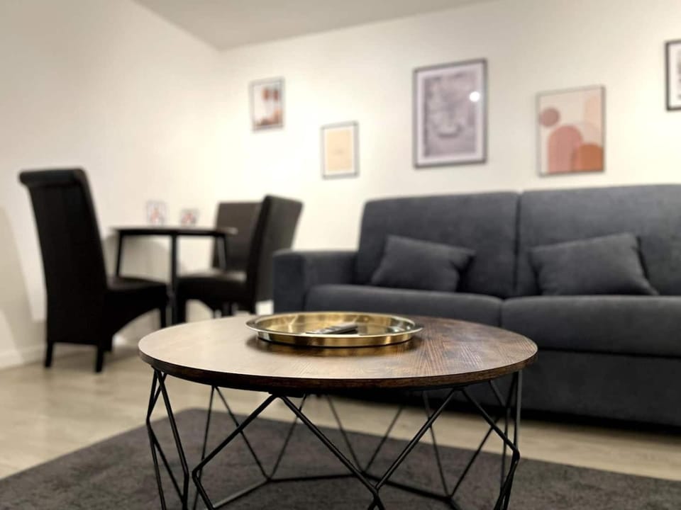 Charming Uccle - 1 Bedroom APT Brussels Apartment in Brussels