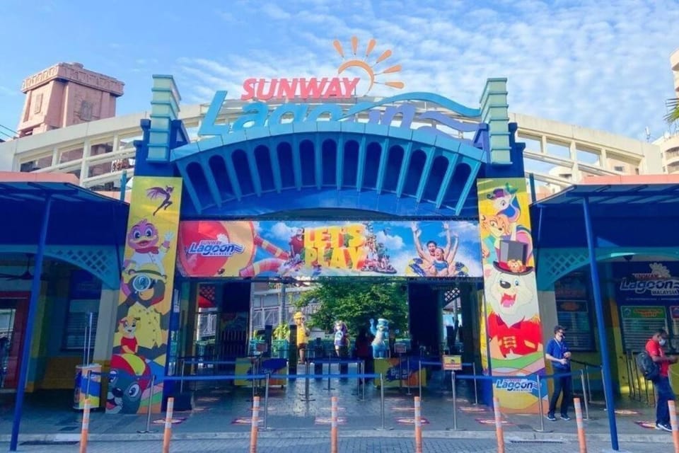 Homestay Bandar Sunway Near Sunway Lagoon Apartment in Subang Jaya