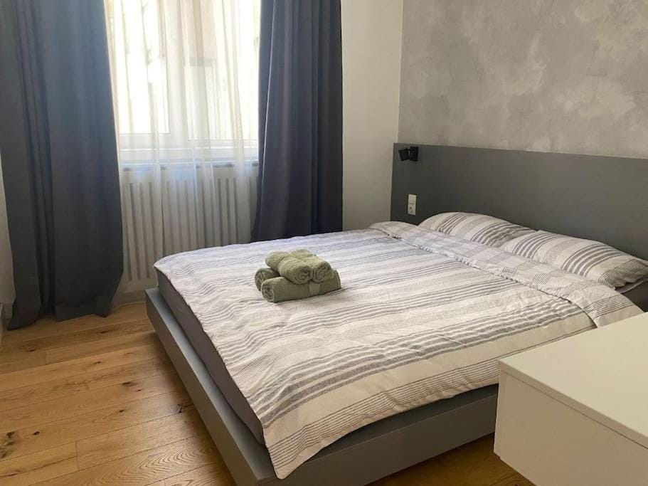 University - Downtown by Realty Apartment in Bucharest
