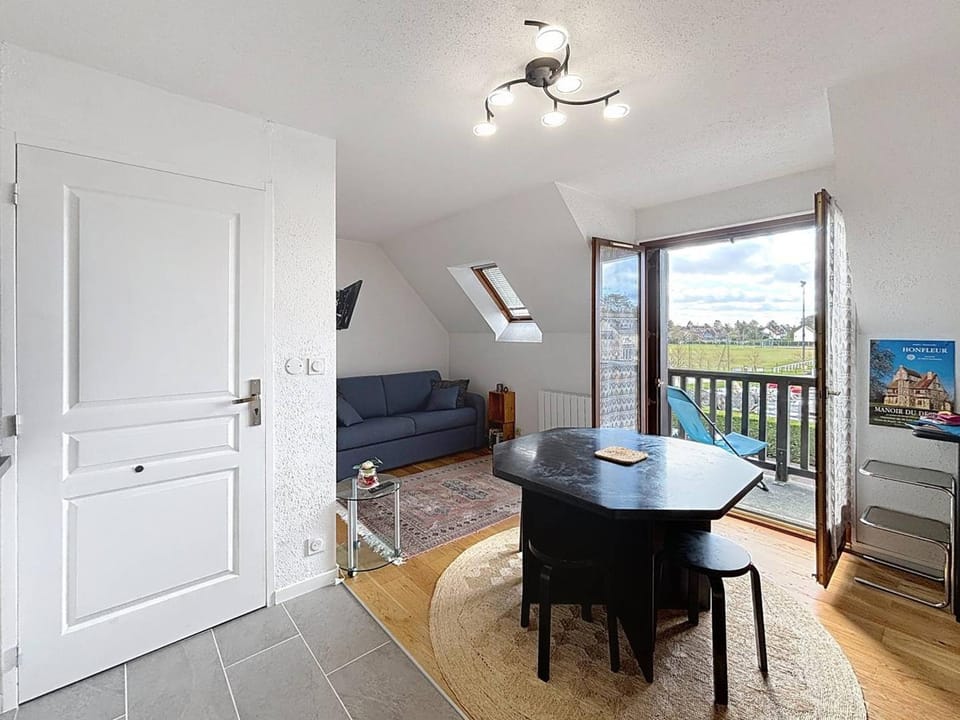 Appartement 2 pièces, 5 pers., parking, proche plage - FR-1-465-124 Apartment in Normandy