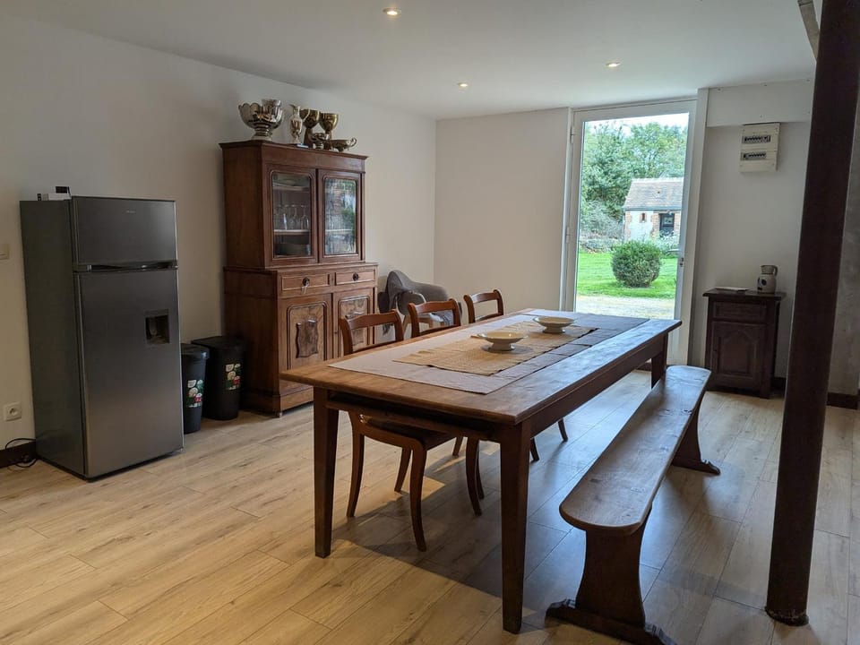 Gîte Authentique à Villemurlin avec Jardin et Parking - FR-1-590-527 House in Centre-Val de Loire