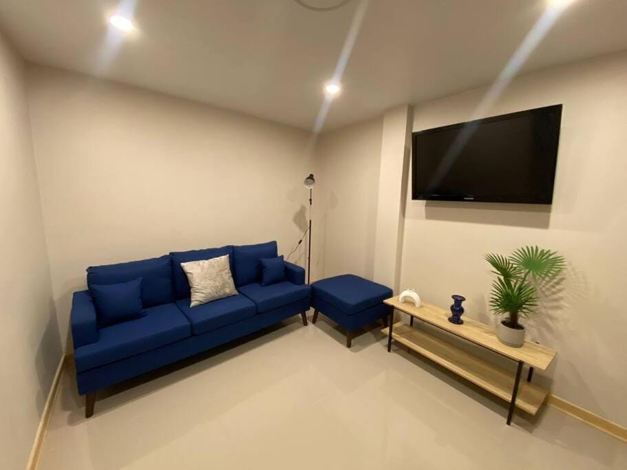 TV and multimedia, Living room