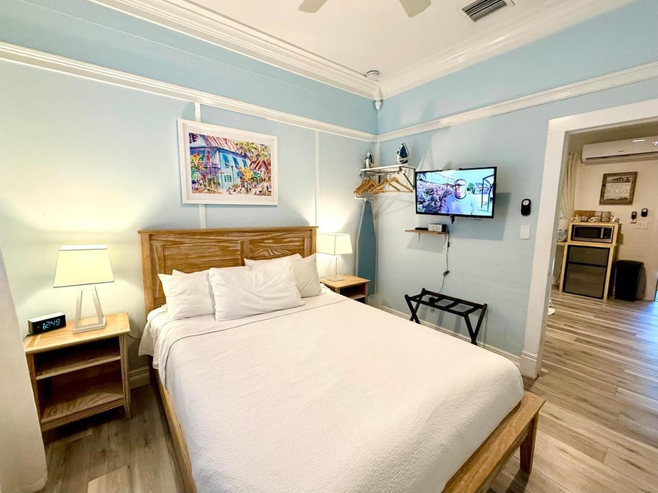 Atocha Cottage - Harbor Walk Hideaways Apartment in Key West