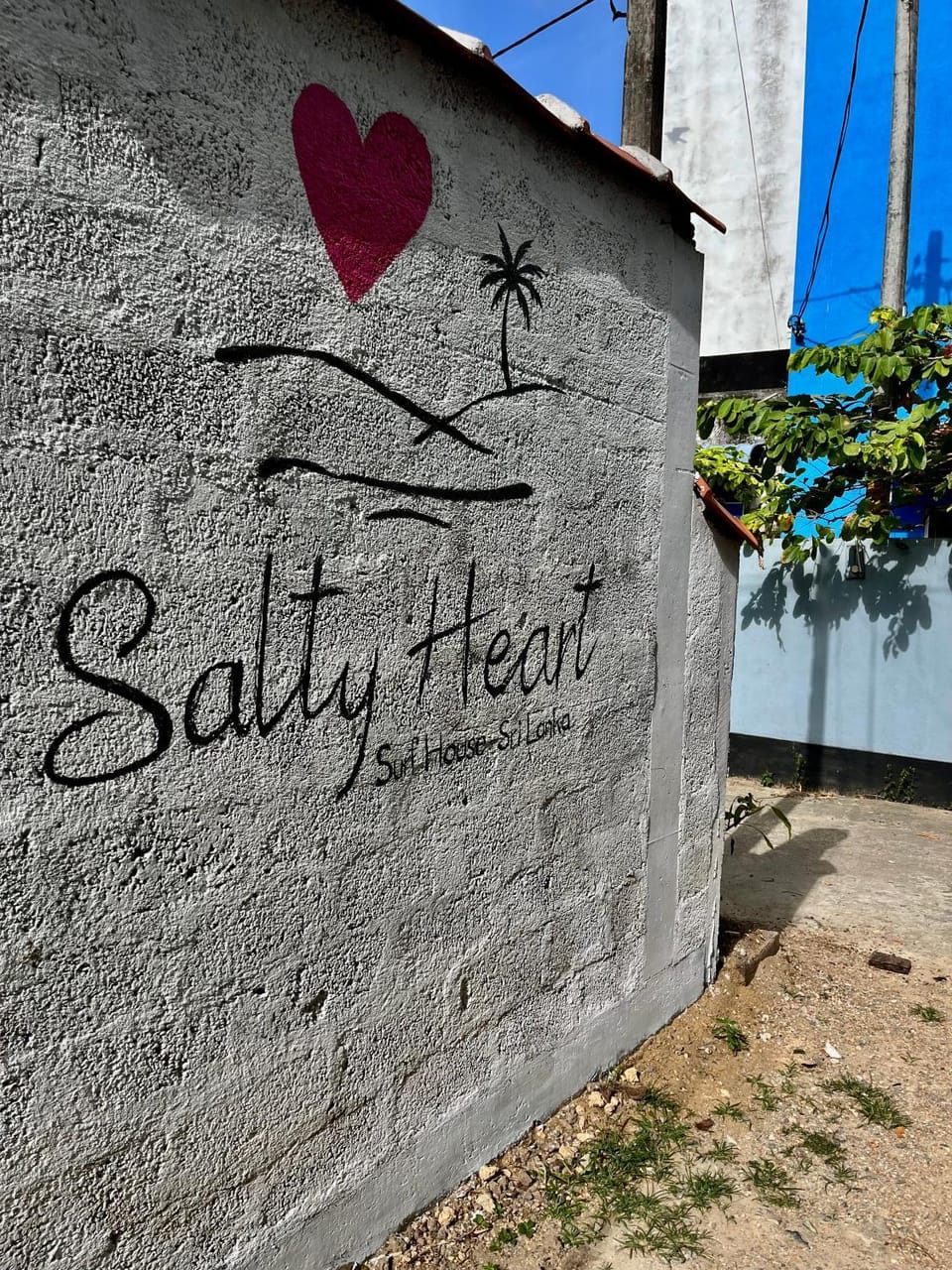 Salty Heart - Surf House Hostel in Southern Province