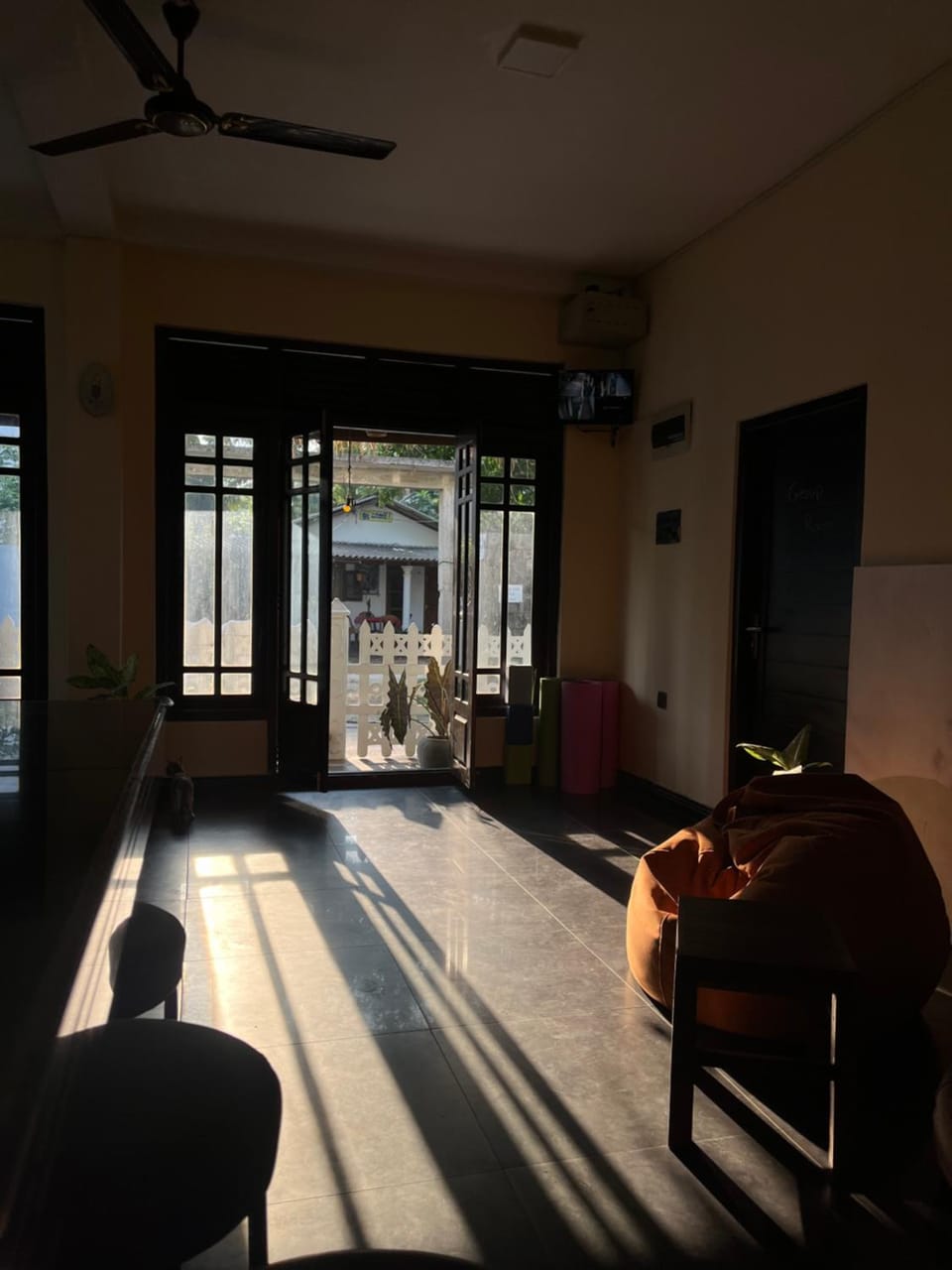 Communal lounge/ TV room