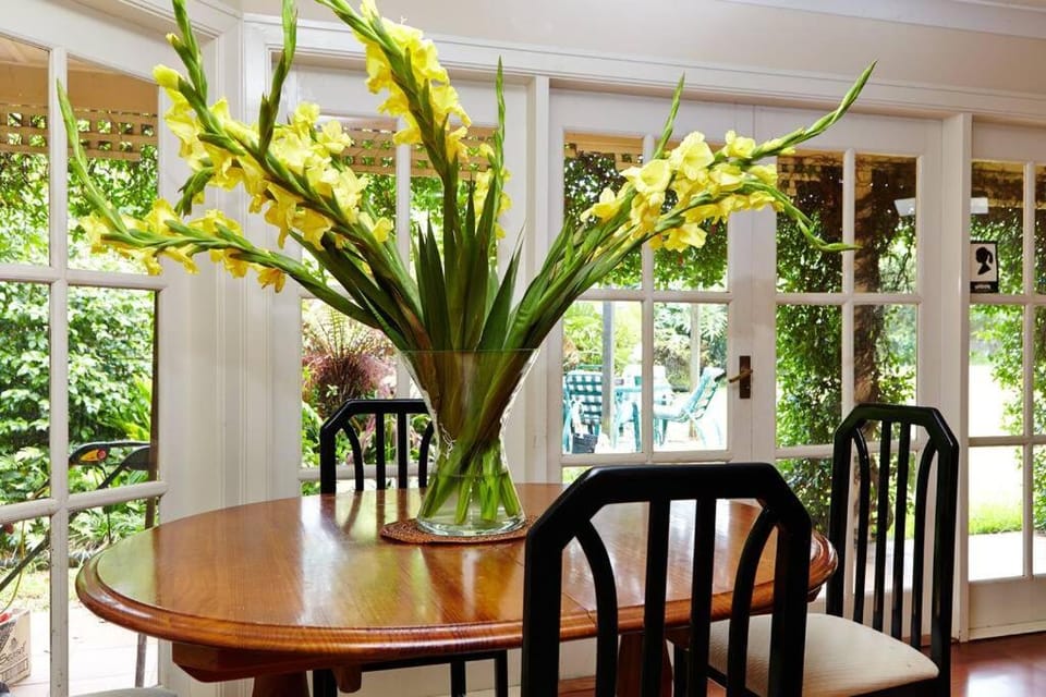 Sunny self contained LOFT near Bondi Apartment in Sydney