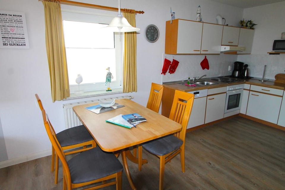 Leuchtturmstraße Haus 25, nur 150 m von der Ostsee entfernt Apartment in Rerik