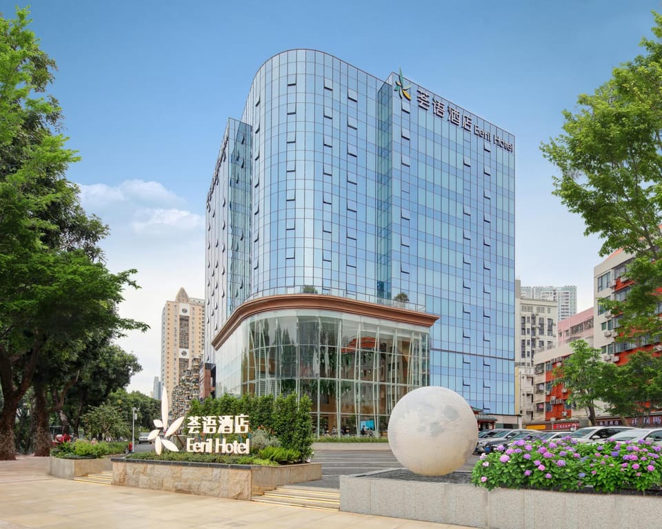 Property building, Day, City view, Location