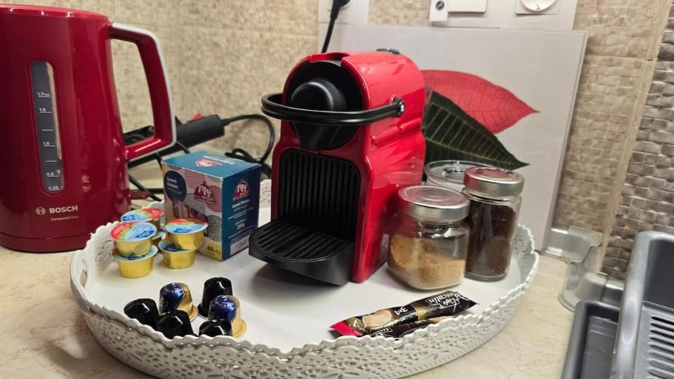 Coffee/tea facilities, Kitchen or kitchenette