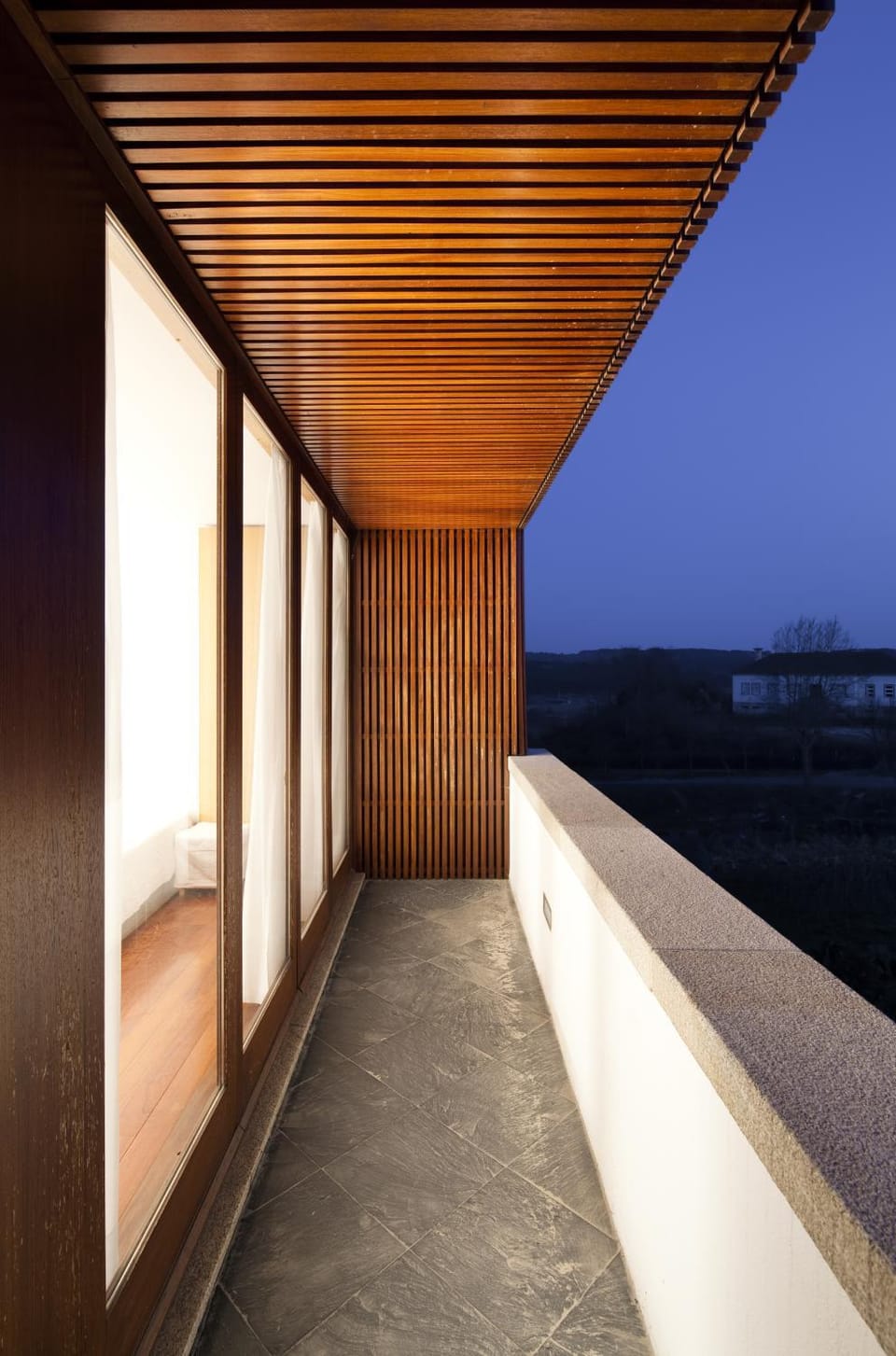 Night, Balcony/Terrace, On site, Mountain view