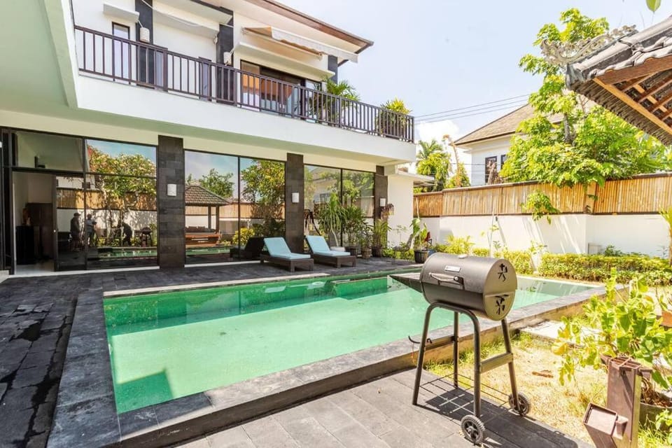 Day, Natural landscape, View (from property/room), Balcony/Terrace, Pool view, Swimming pool