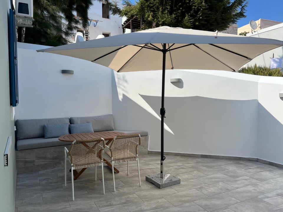Balcony/Terrace, Seating area, Dining area