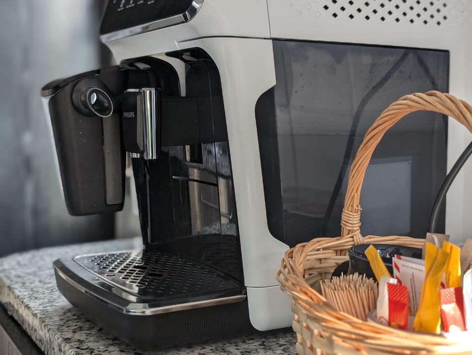 Coffee/tea facilities