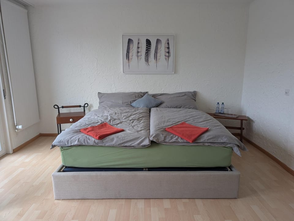 Bed, Bedroom