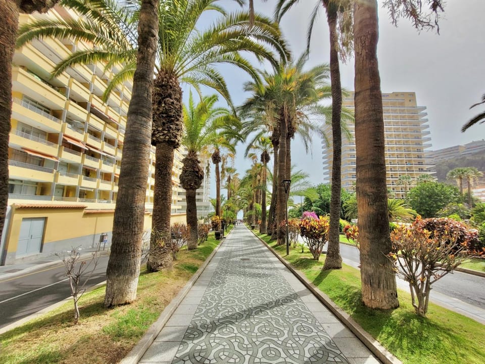 Neighbourhood