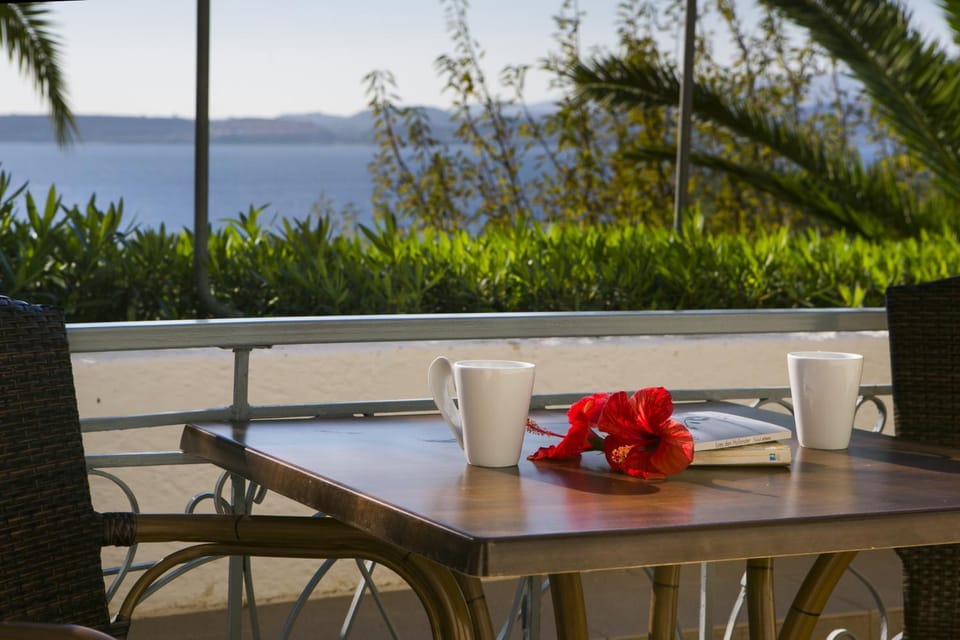 Garden, View (from property/room), Sea view