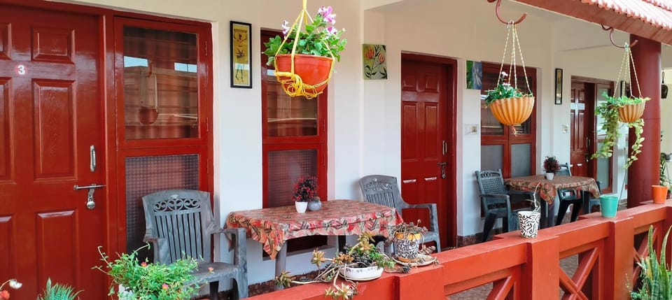 Property building, Breakfast