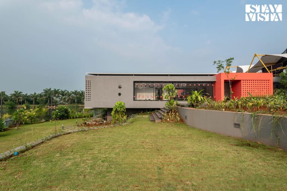 Garden, Garden, Garden view