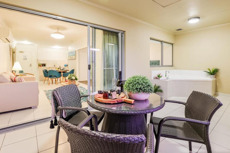 Balcony/Terrace, Spa and wellness centre/facilities, Dining area