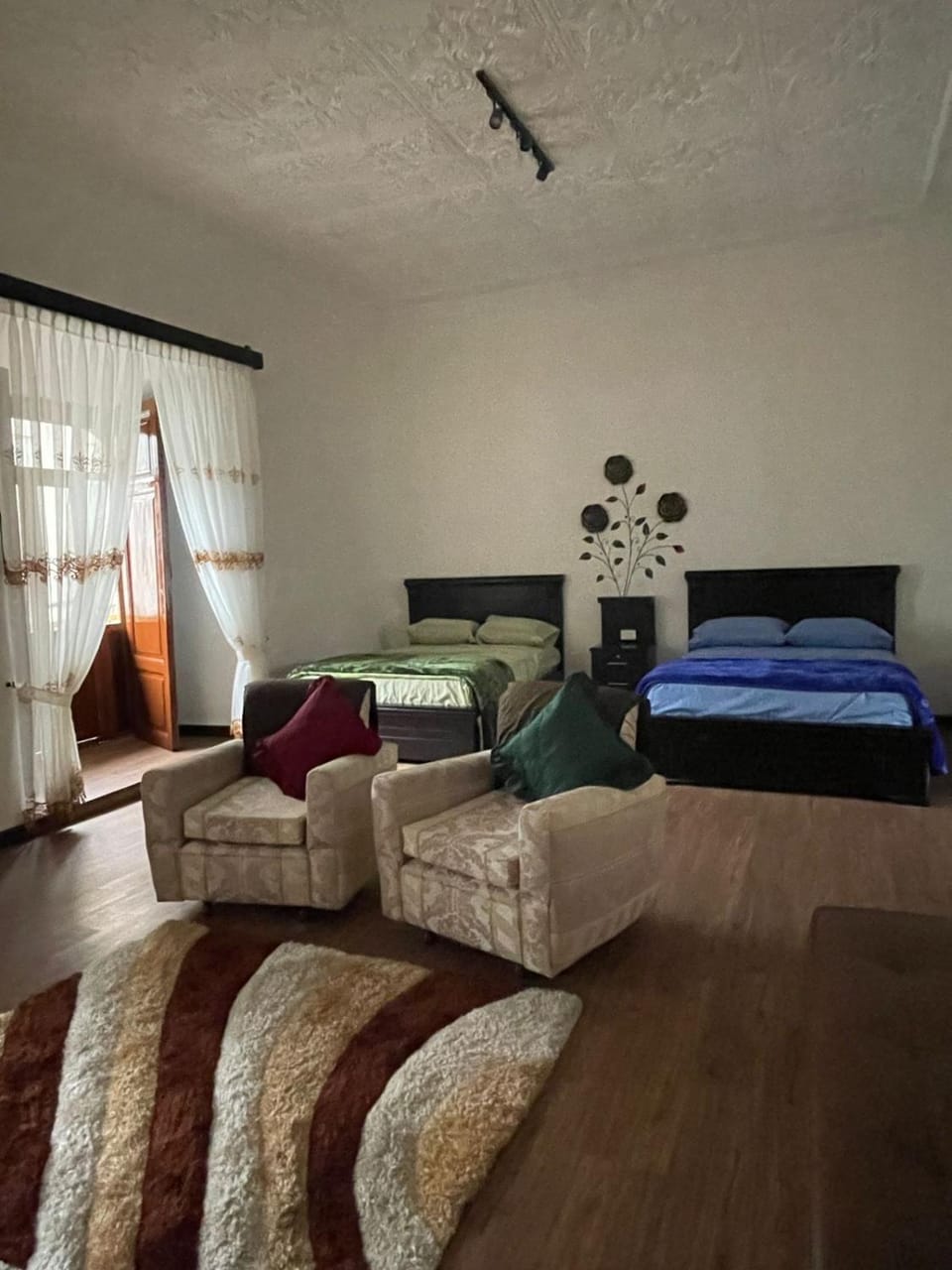 Photo of the whole room