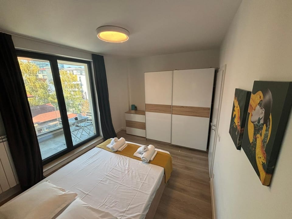 Bed, Photo of the whole room, Bedroom, towels, wardrobe