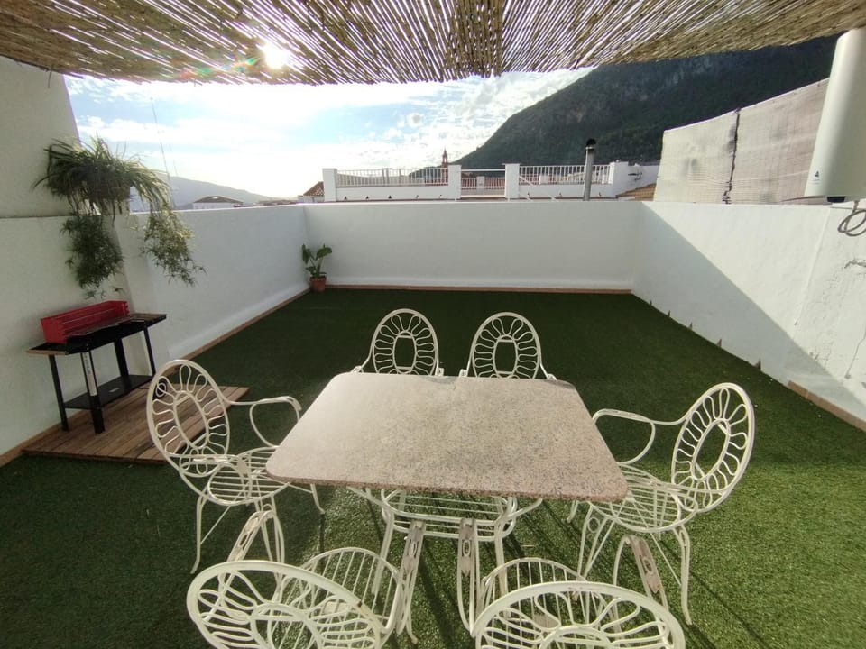 Patio, Day, View (from property/room), Balcony/Terrace